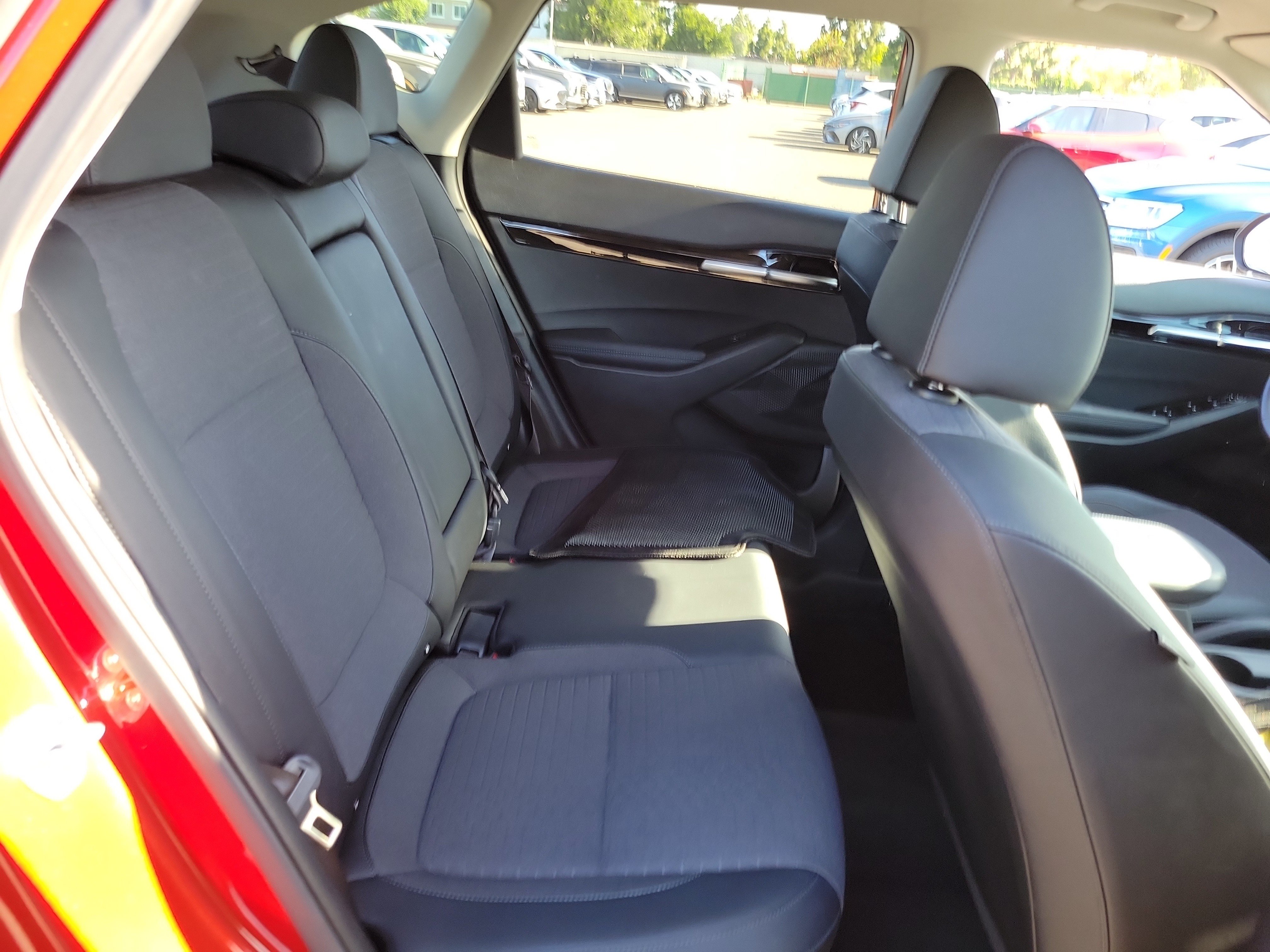 Used 2023 Kia Seltos S FWD image 21