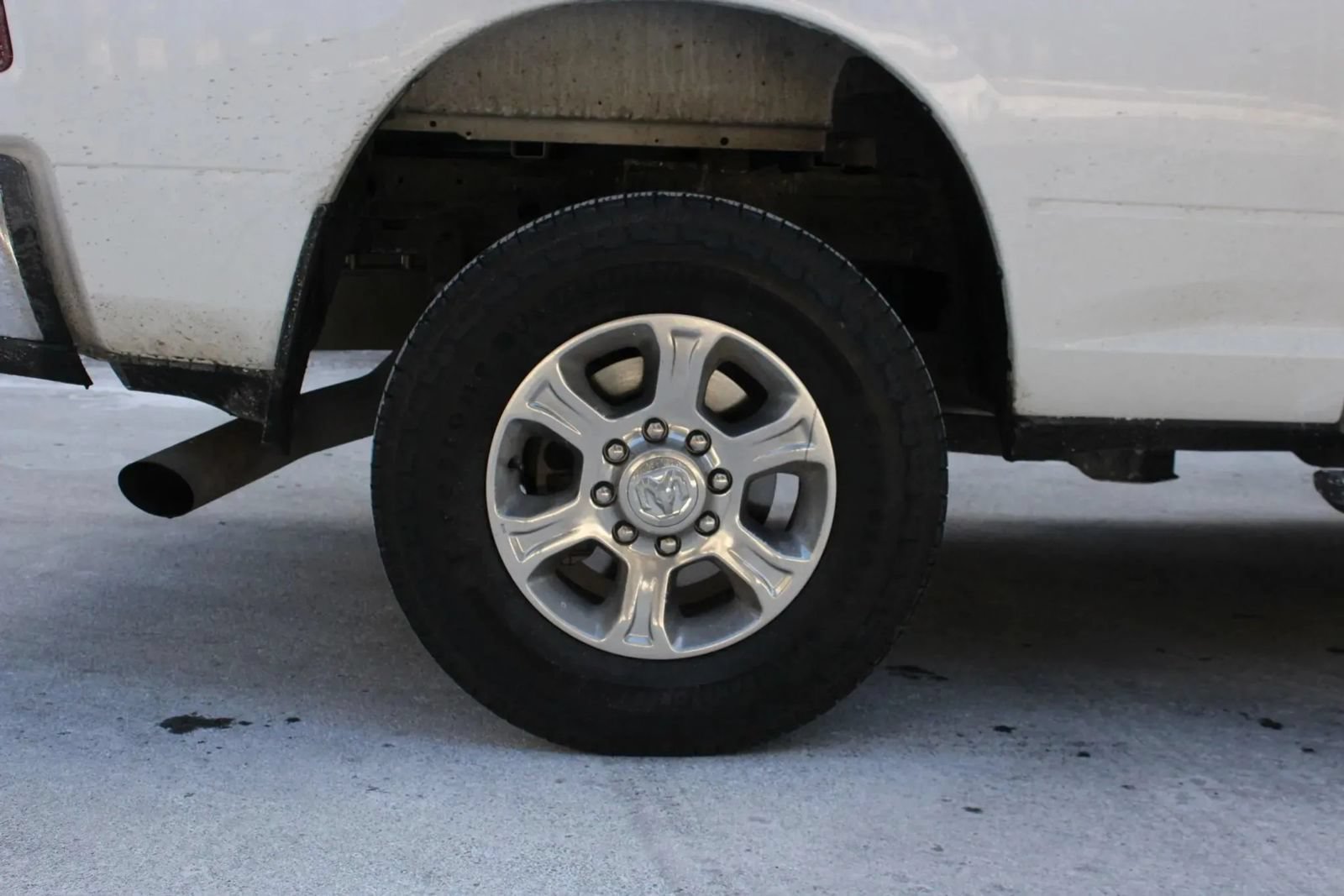 Used 2024 RAM 2500 Big Horn AWD/4WD image 5