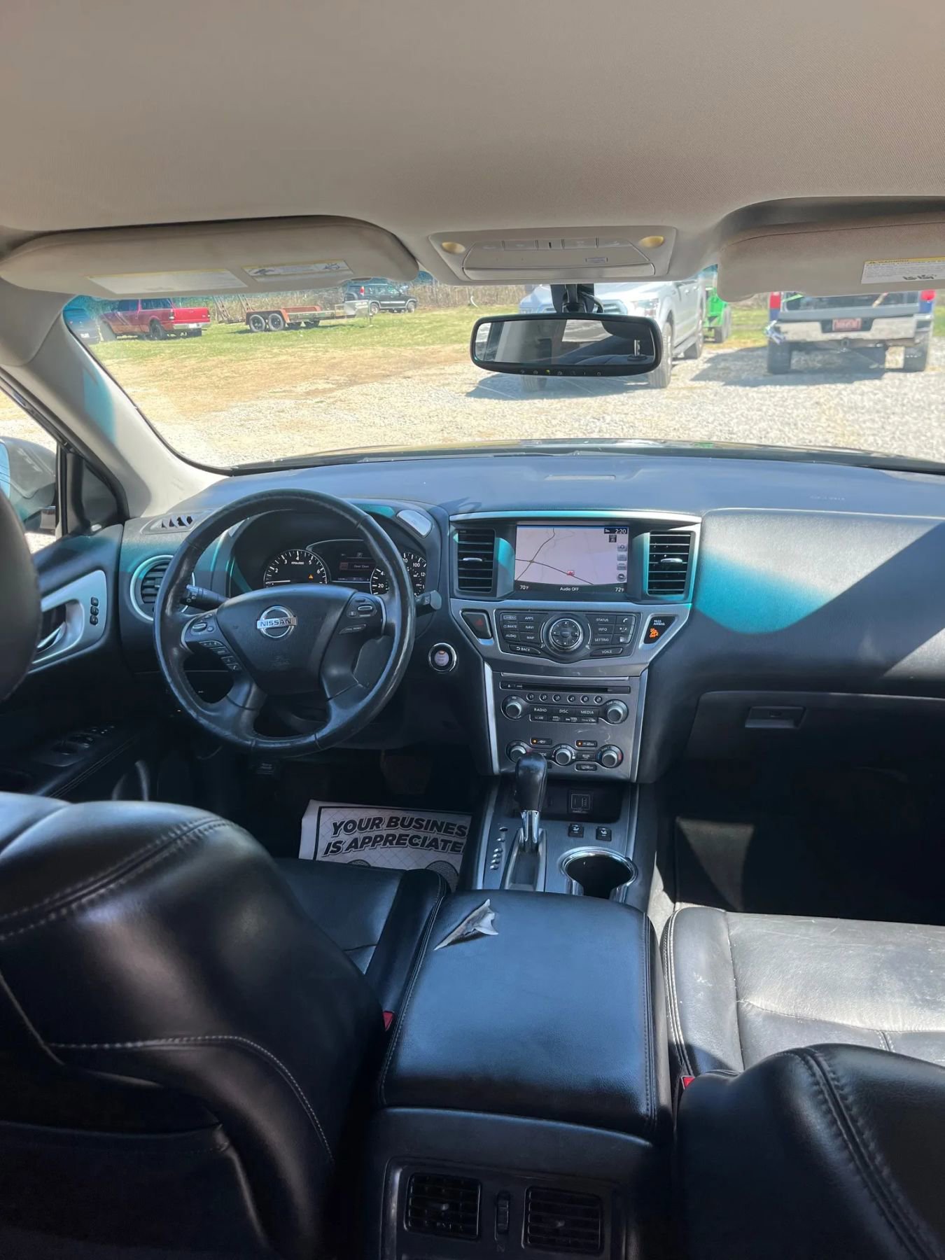 Used 2019 Nissan Pathfinder SL image 11