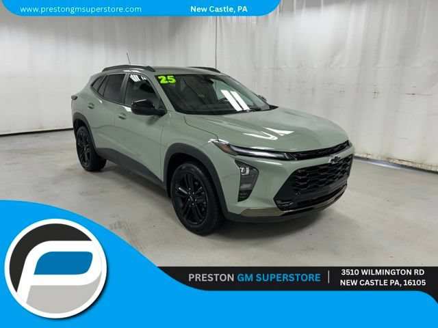 Used 2025 Chevrolet Trax ACTIV FWD image 1