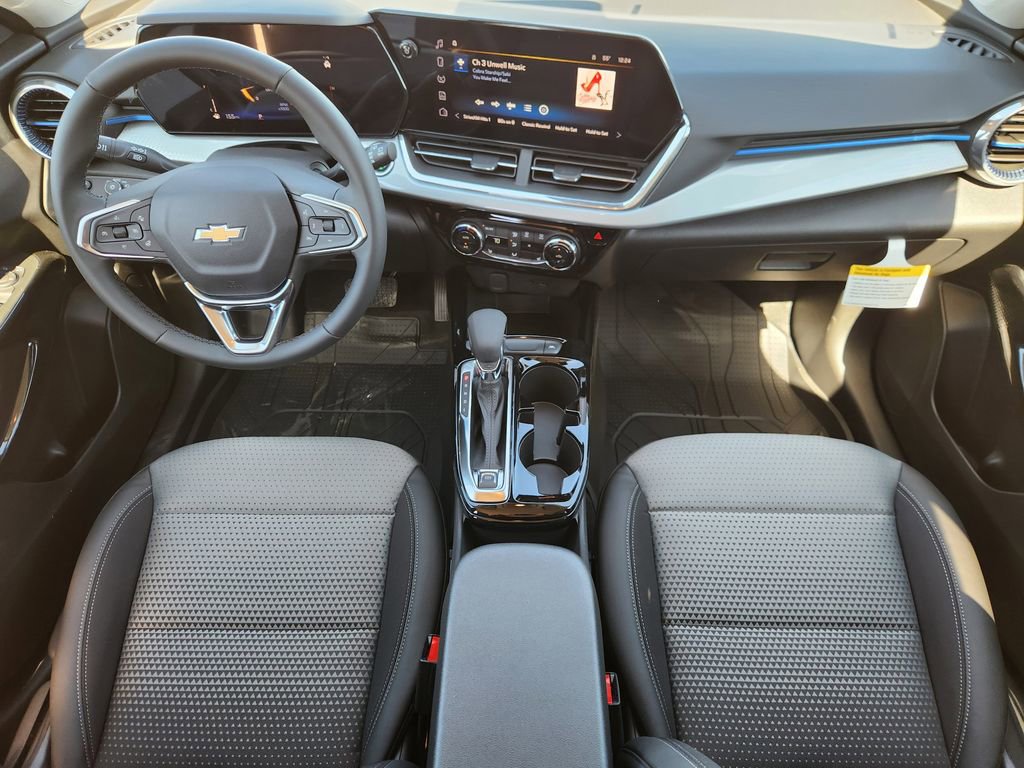 New 2026 Chevrolet Trax LT w/ Driver Confidence Package FWD image 18
