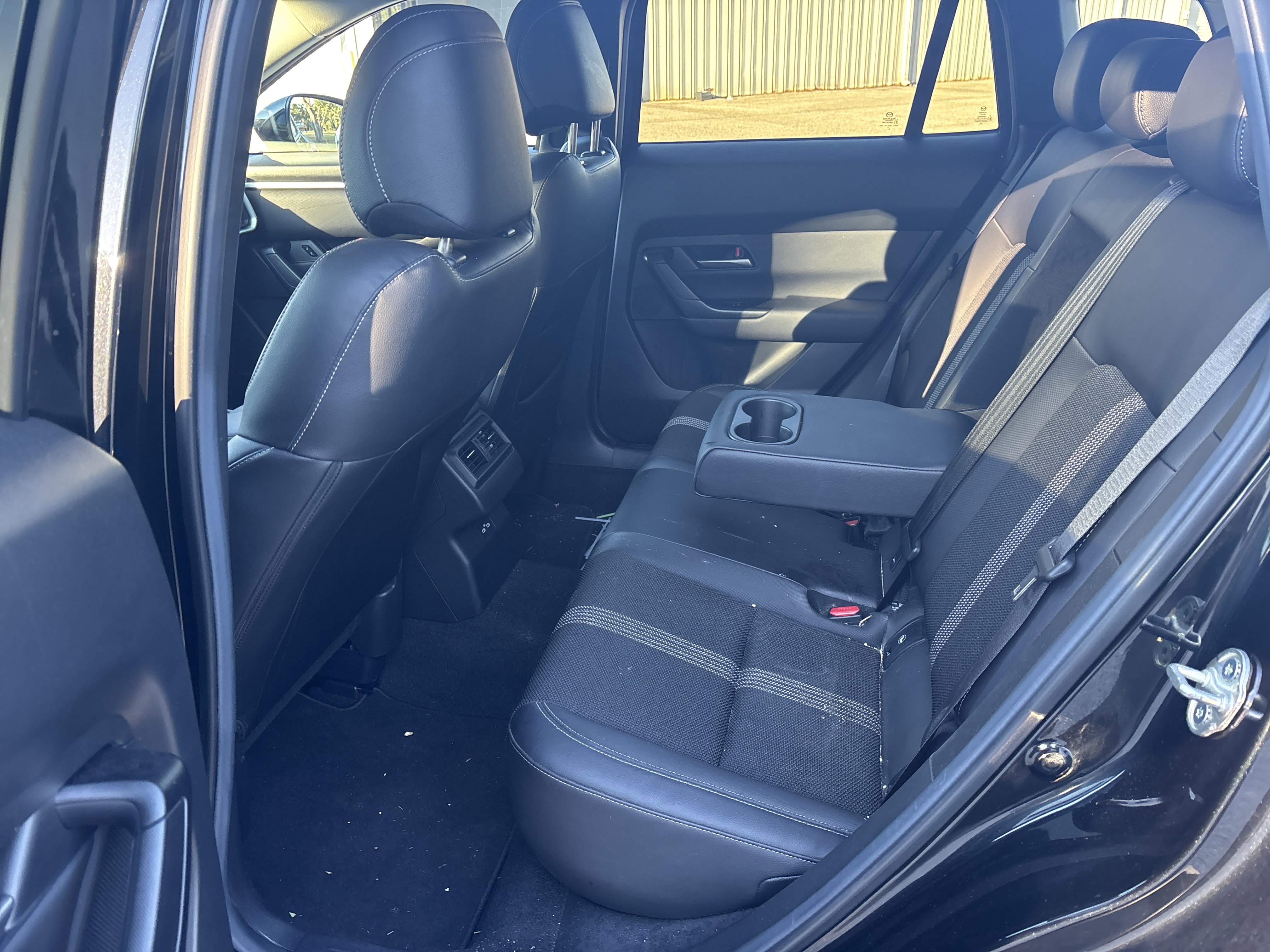 Used 2025 MAZDA CX-50 AWD 2.5 S w/ Preferred Package image 15