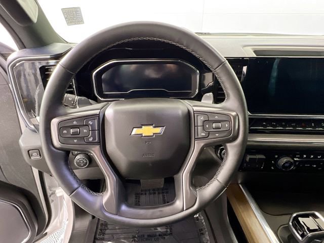 Used 2024 Chevrolet Silverado 1500 High Country w/ Z71 Off-Road Package image 7