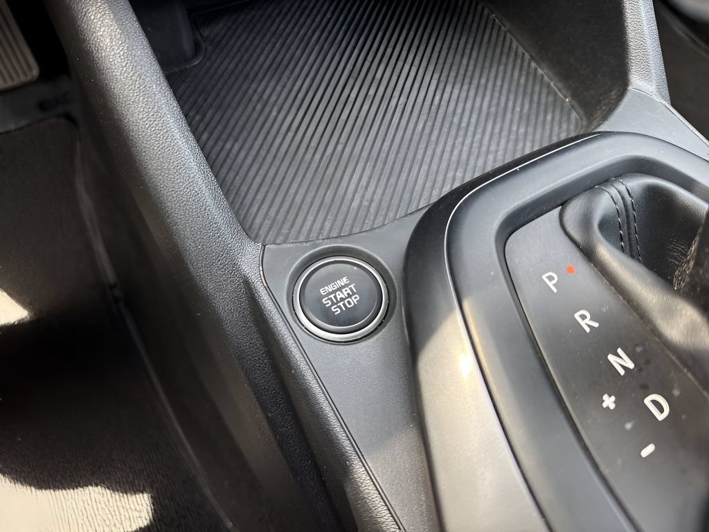 Used 2025 Kia K4 FWD image 18