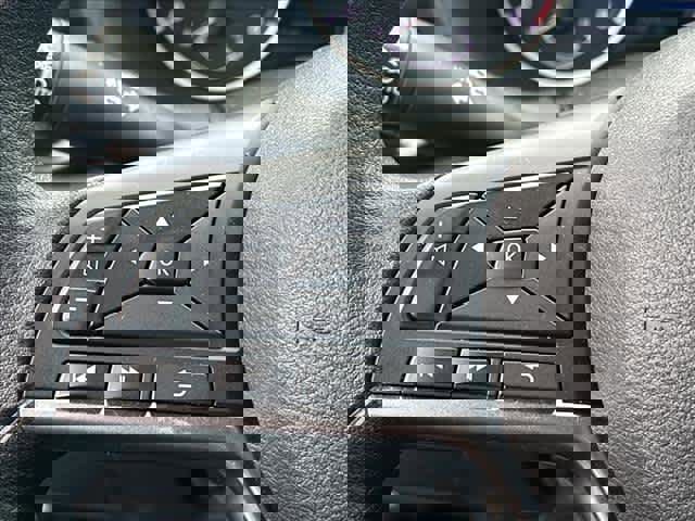 Used 2024 Nissan Sentra SV image 17