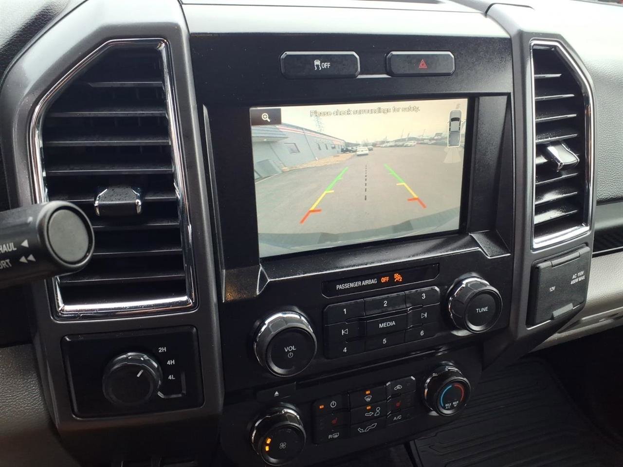 Used 2015 Ford F150 XLT w/ Equipment Group 302A Luxury image 12