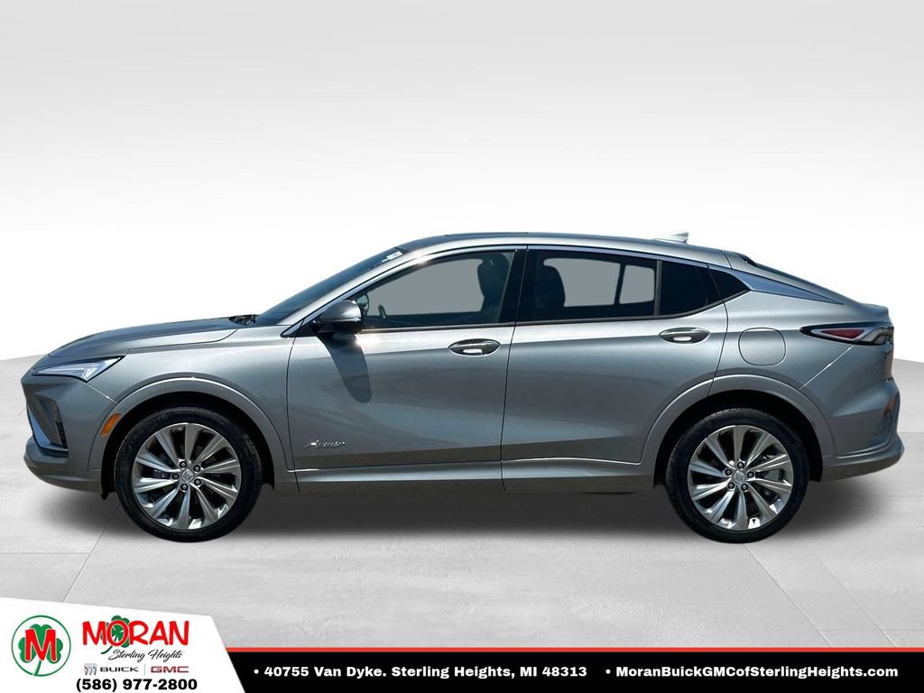 Certified 2024 Buick Envista Sport Touring FWD image 2