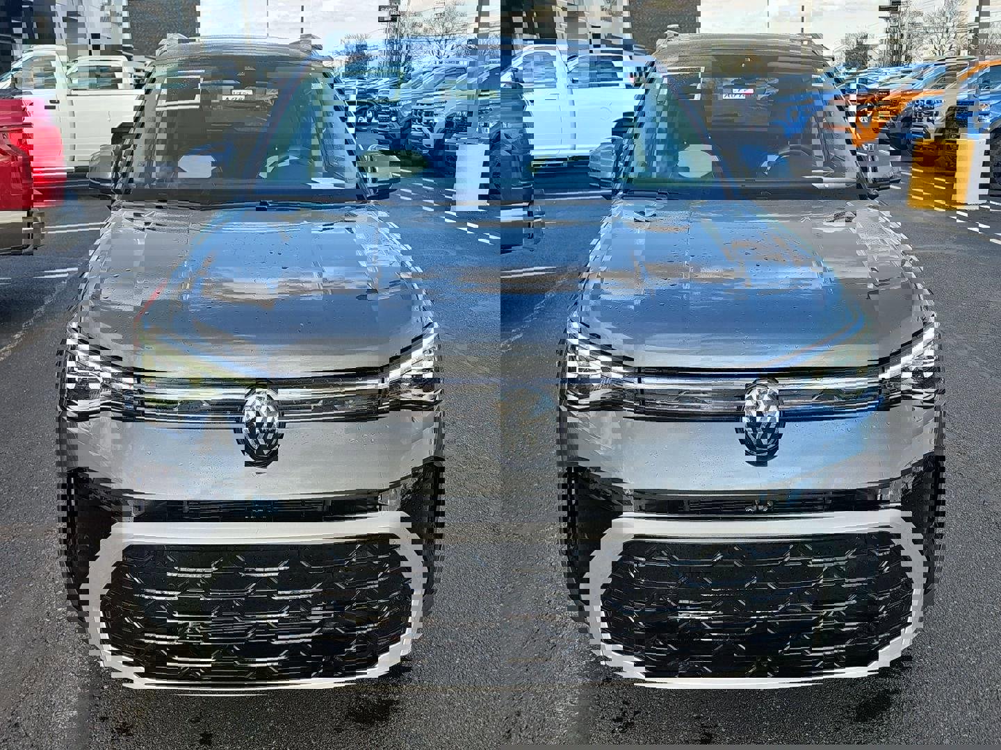 Used 2025 Volkswagen Taos SEL image 27