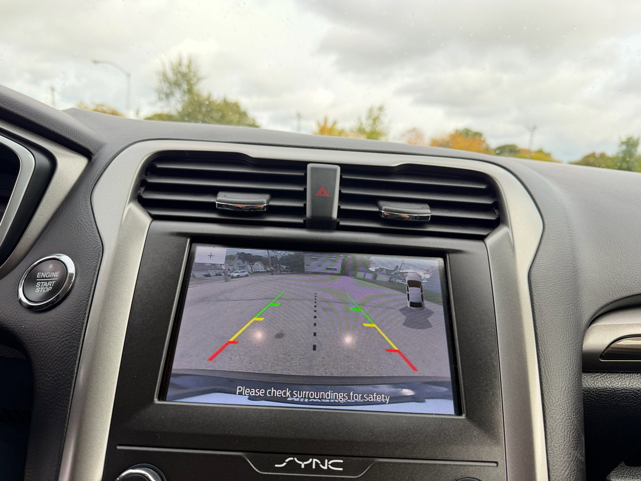 Used 2020 Ford Fusion SEL image 13