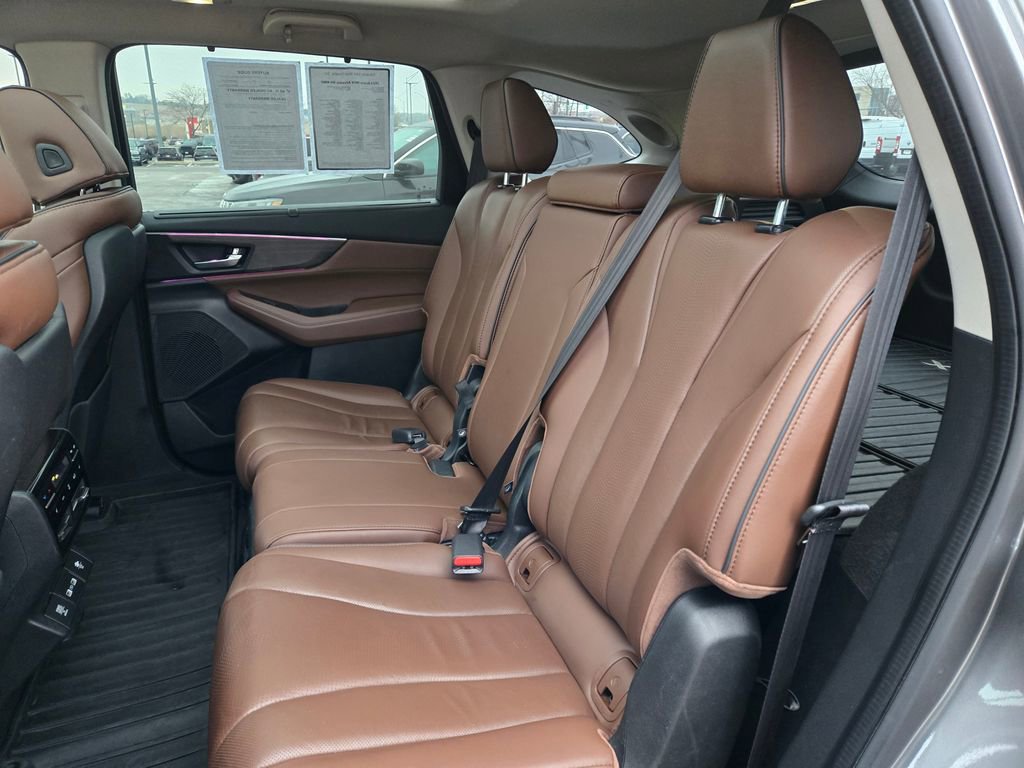 Used 2023 Acura MDX SH-AWD w/ Advance Package image 29