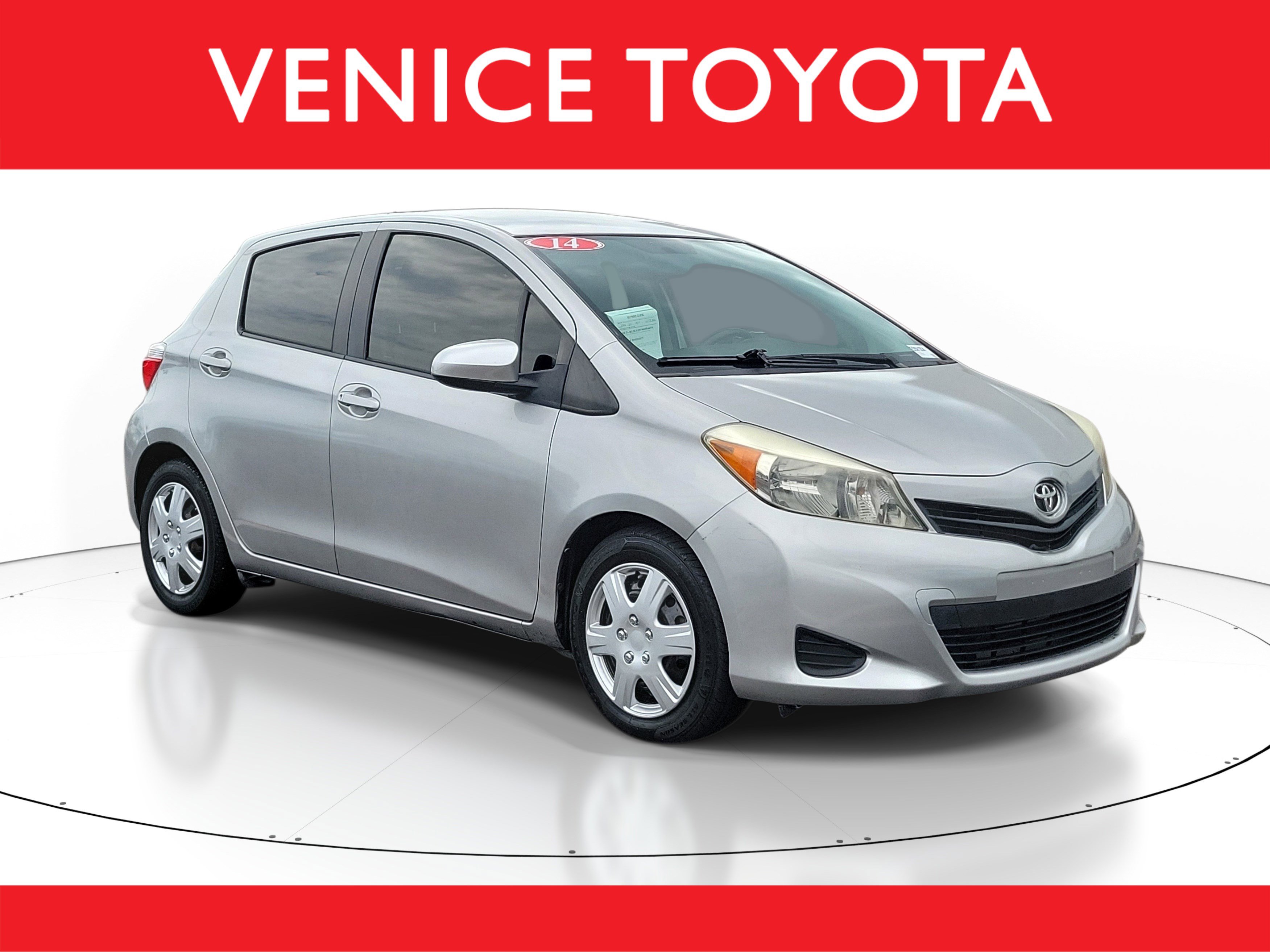 Used 2014 Toyota Yaris LE FWD image 1