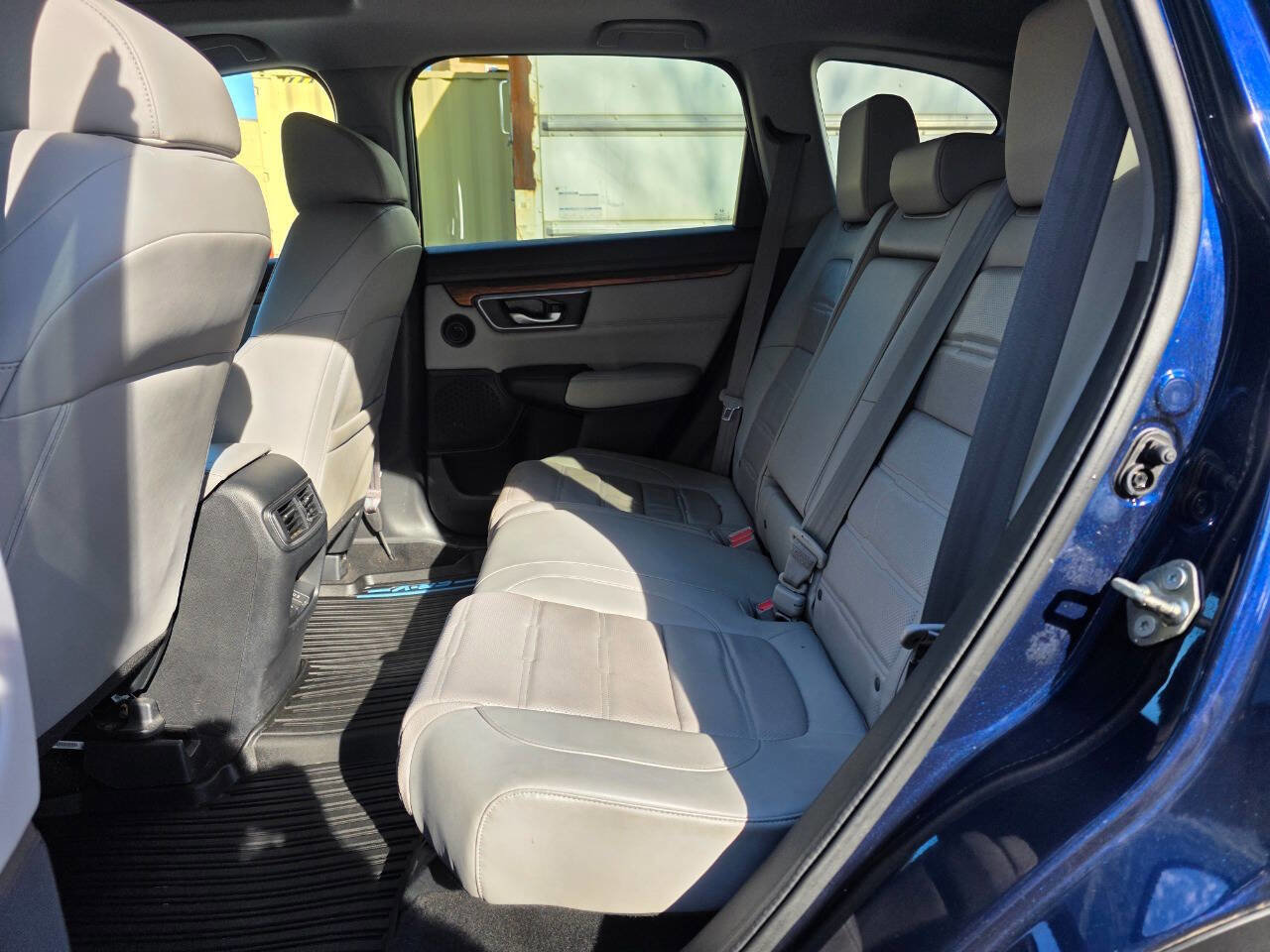 Used 2017 Honda CR-V Touring image 32