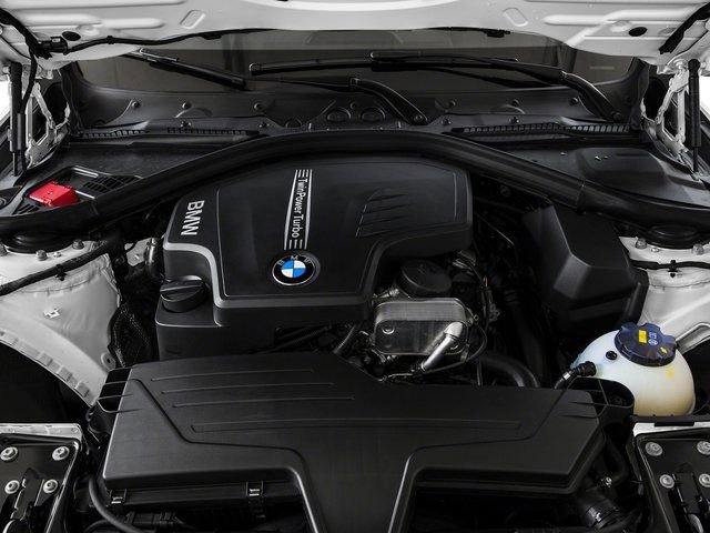 Used 2017 BMW 330i xDrive Sedan AWD/4WD image 13