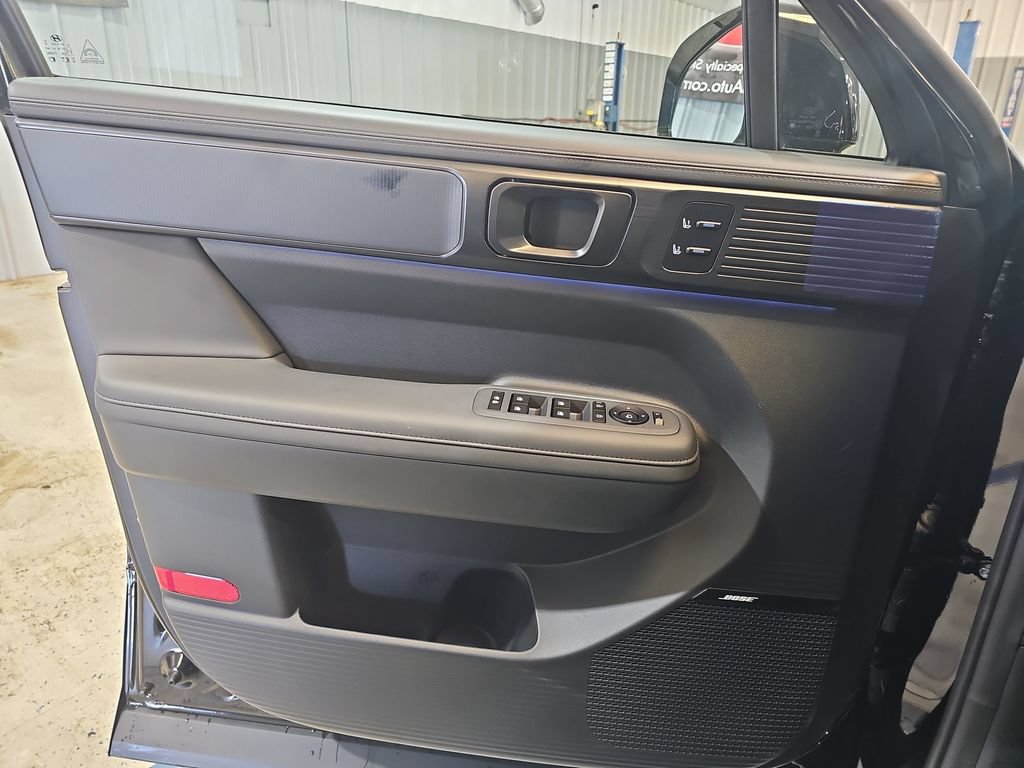 New 2026 Hyundai Santa Fe Calligraphy AWD/4WD image 28