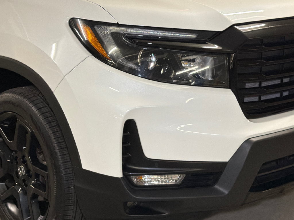 Used 2024 Honda Passport Black Edition image 10