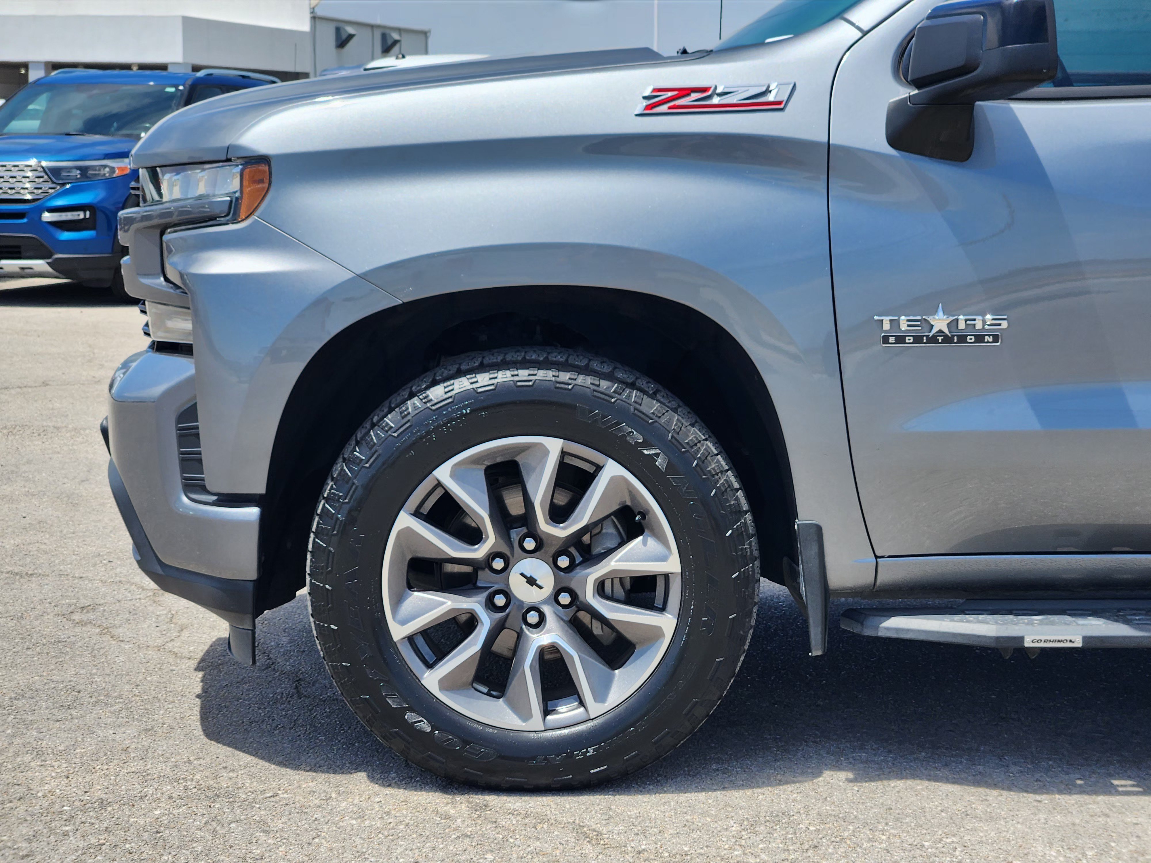 Used 2020 Chevrolet Silverado 1500 RST AWD/4WD image 9