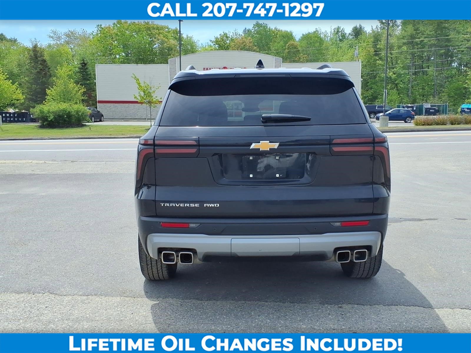 Used 2025 Chevrolet Traverse LT AWD/4WD image 6