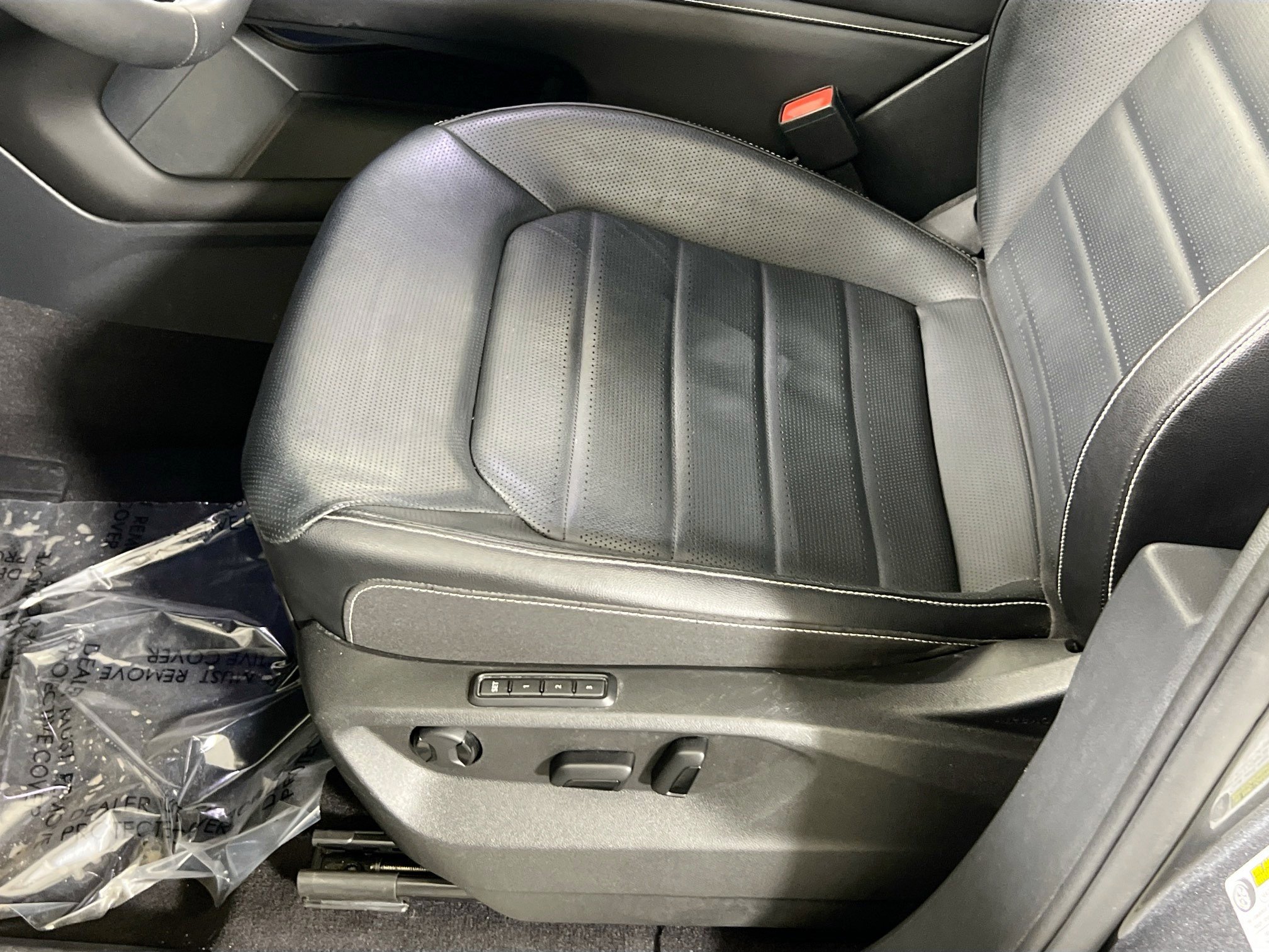 Used 2024 Volkswagen Atlas SEL image 19