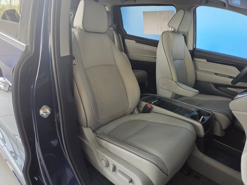 Certified 2024 Honda Odyssey Elite image 28