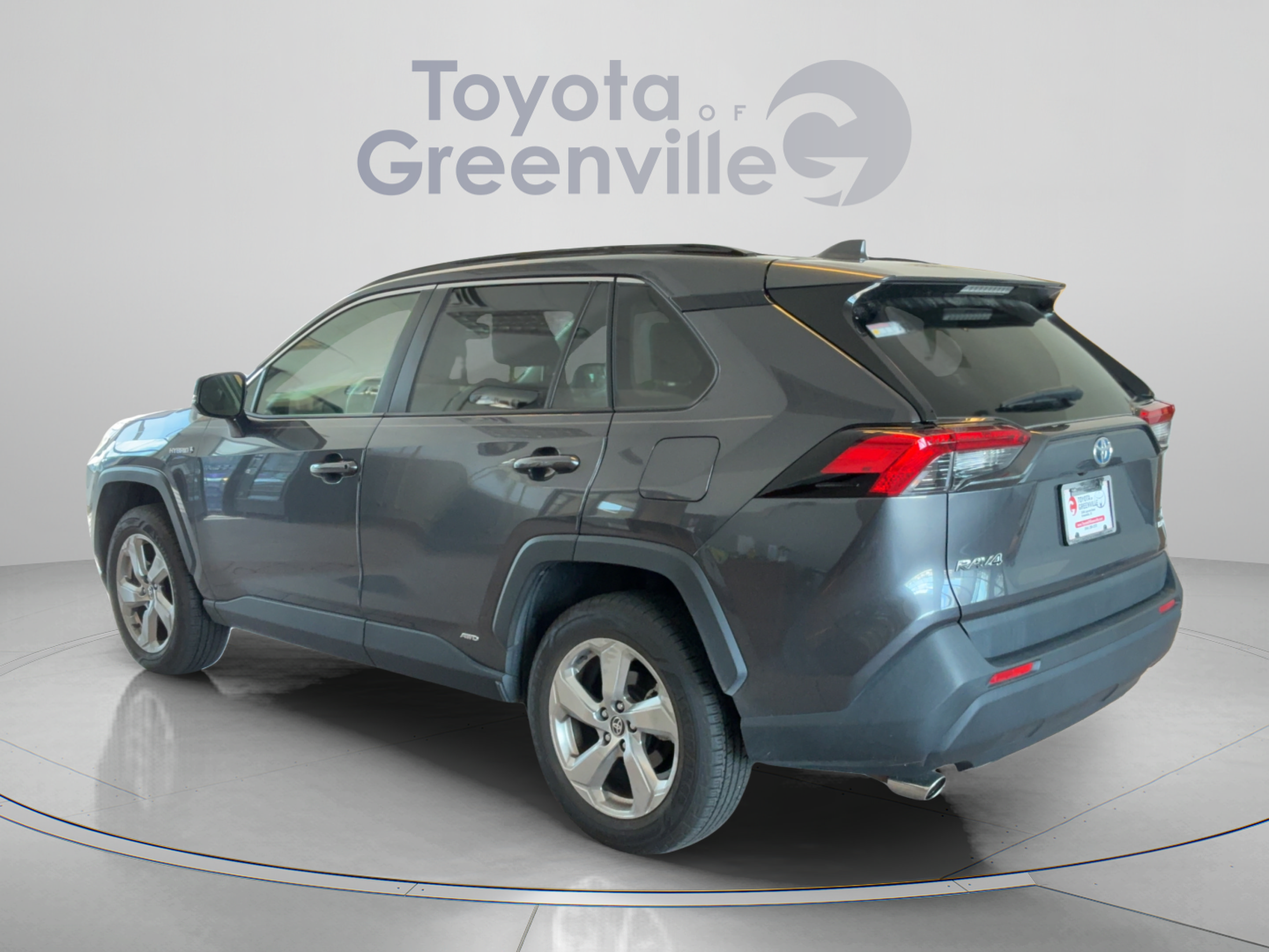 Certified 2021 Toyota RAV4 XLE Premium AWD/4WD image 4
