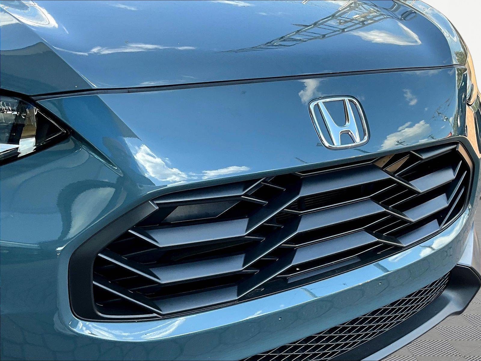 Used 2024 Honda HR-V Sport image 31