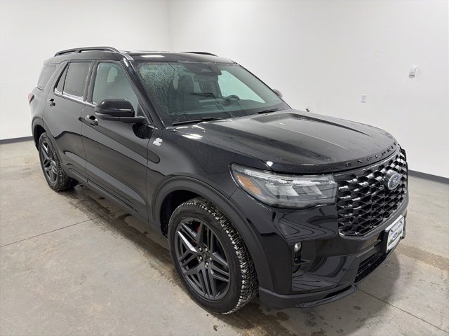 New 2025 Ford Explorer ST-Line w/ Premium Package image 3