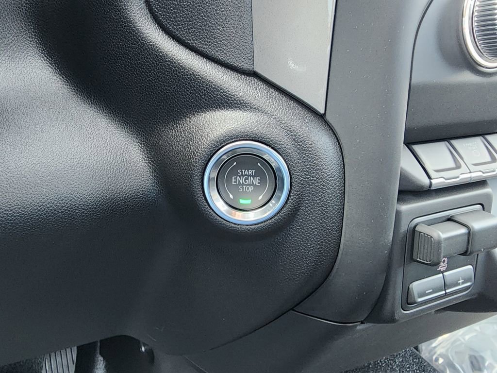 New 2026 GMC Sierra 3500 Pro w/ Convenience Package image 35