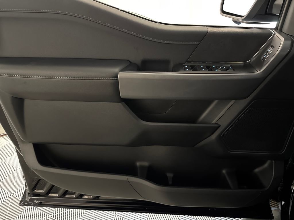 New 2026 Ford F150 XLT RWD image 24