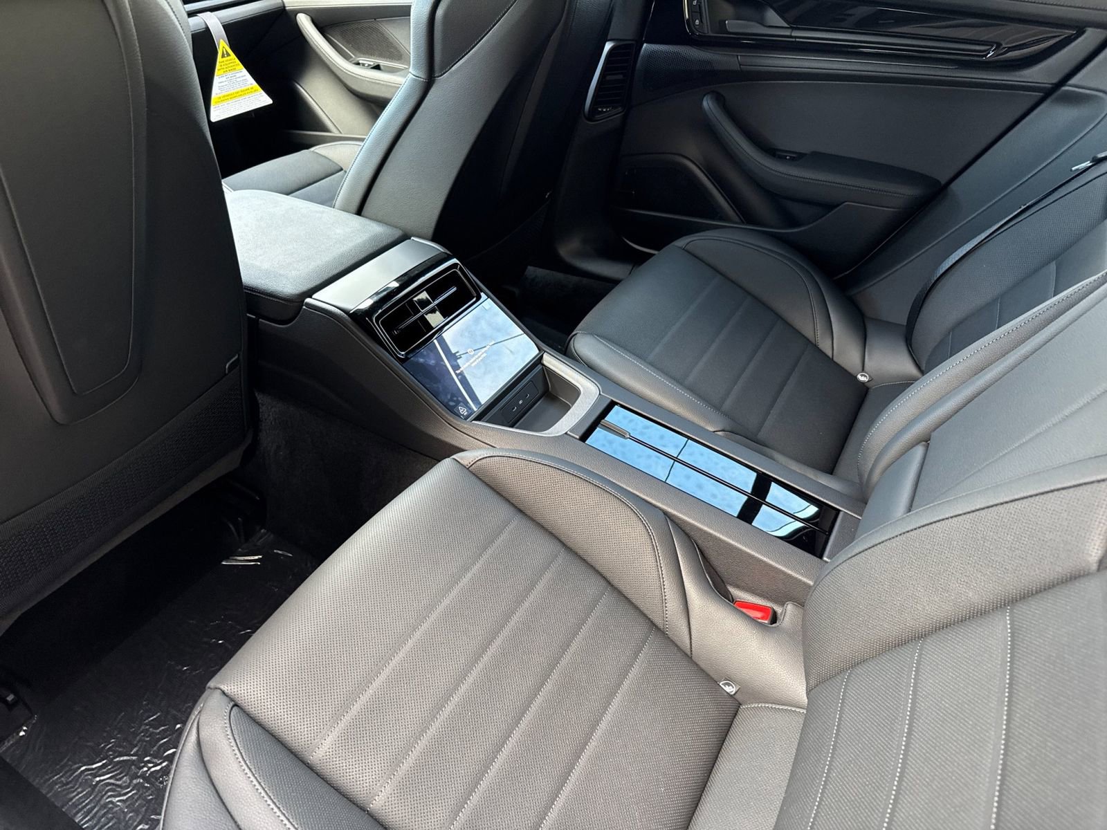 New 2026 Porsche Panamera 4 AWD/4WD image 14