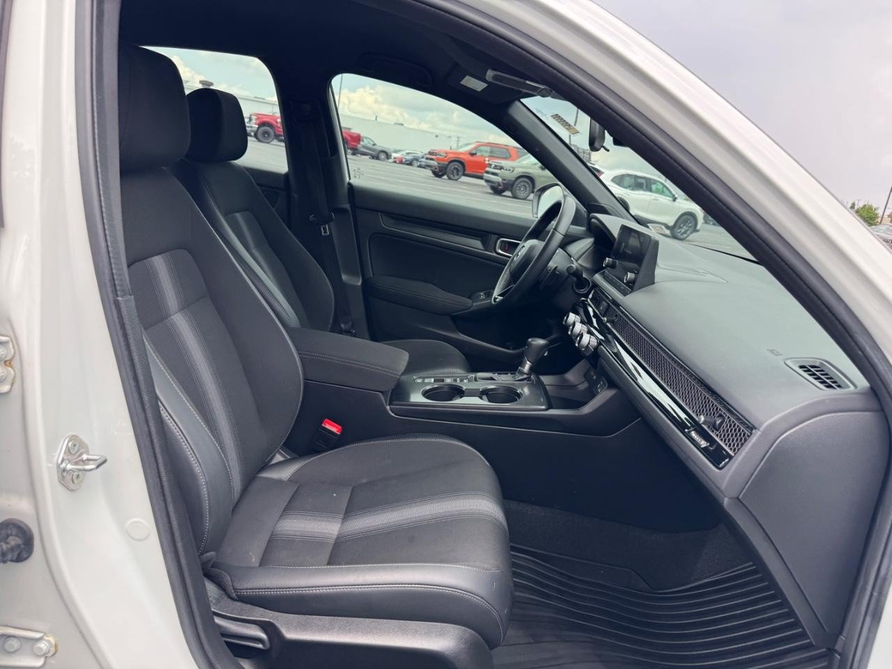 Used 2023 Honda Civic Sport image 17
