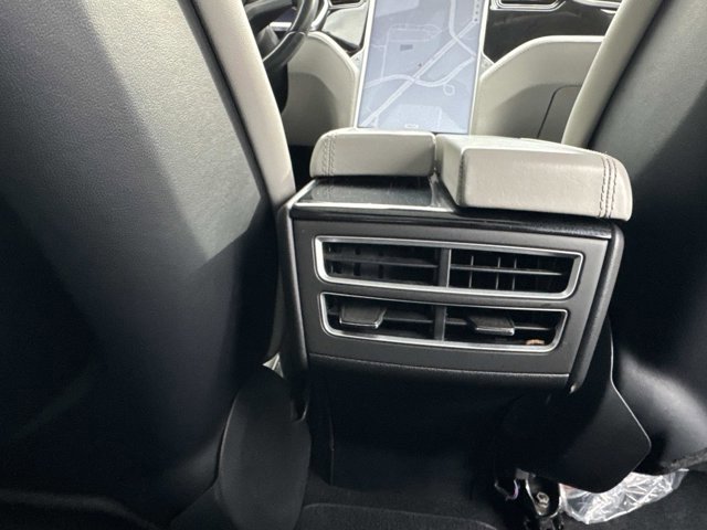 Used 2013 Tesla Model S image 23