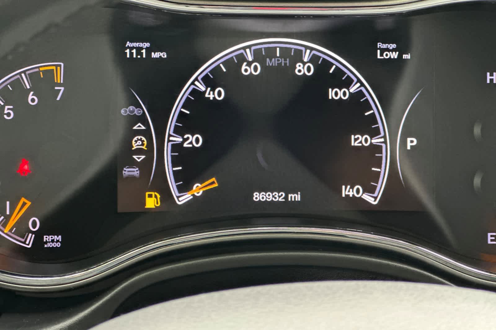 Used 2019 Jeep Grand Cherokee Altitude AWD/4WD image 26