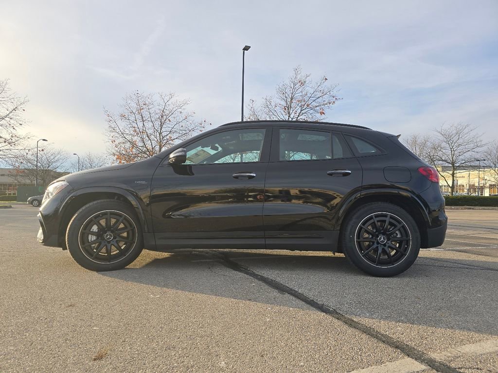 New 2026 Mercedes-Benz GLA 35 AMG 4MATIC image 13