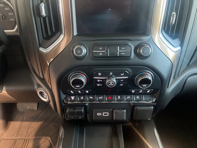 Used 2021 Chevrolet Silverado 2500 High Country AWD/4WD image 20