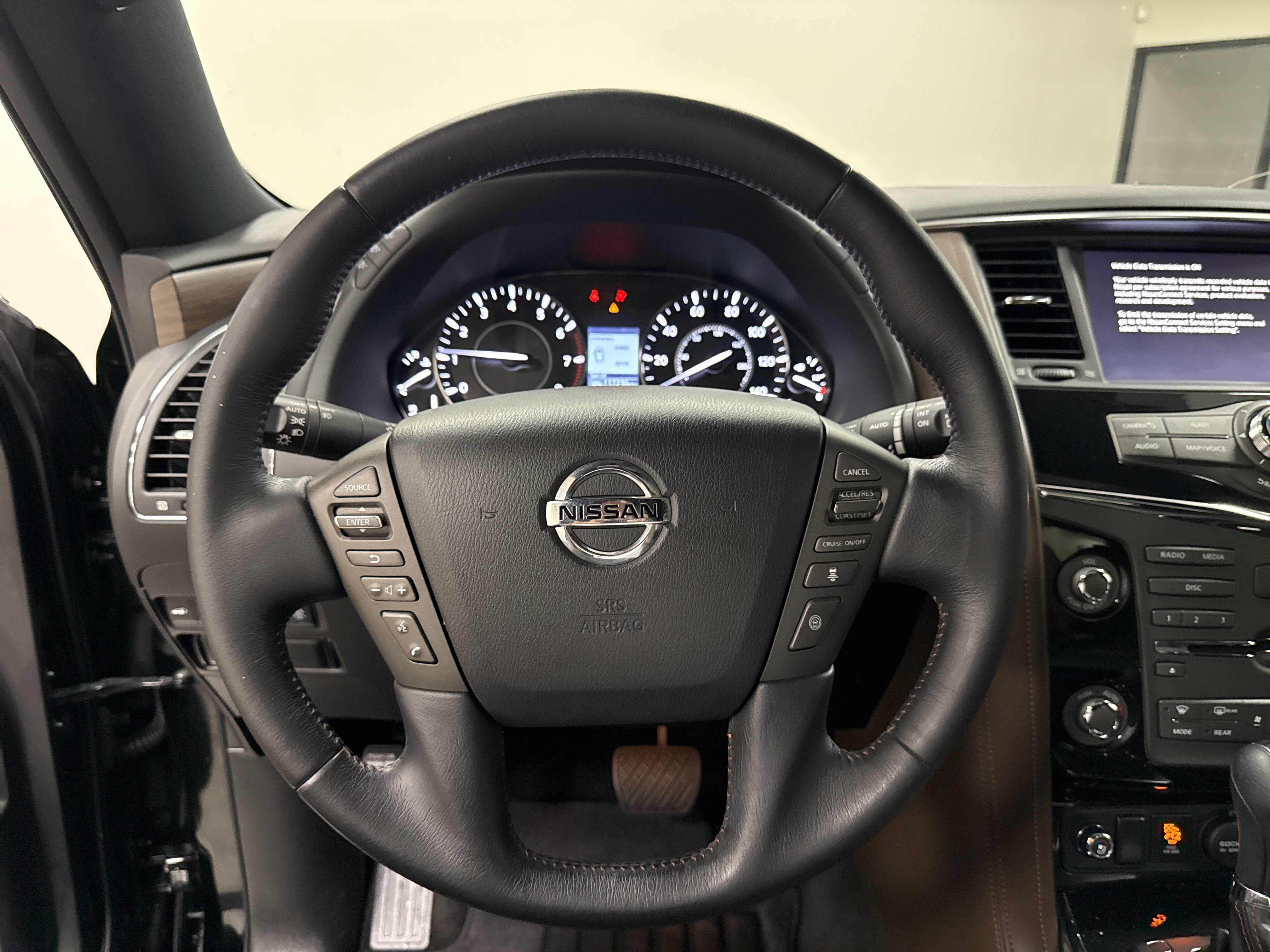 Used 2020 Nissan Armada Platinum w/ Platinum Reserve Package RWD image 17