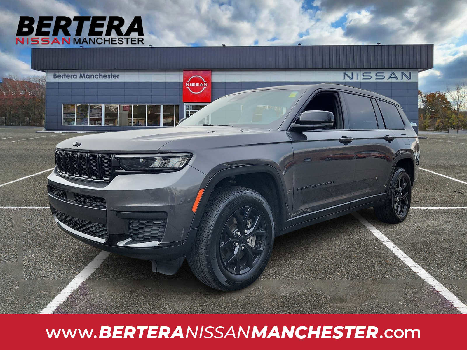 Used 2024 Jeep Grand Cherokee L Laredo