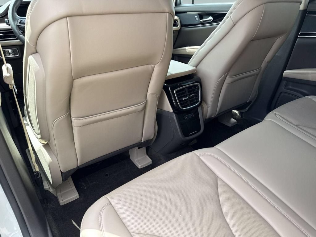 Certified 2023 Lincoln Nautilus Reserve w/ Class II Trailer Tow Package AWD/4WD image 28