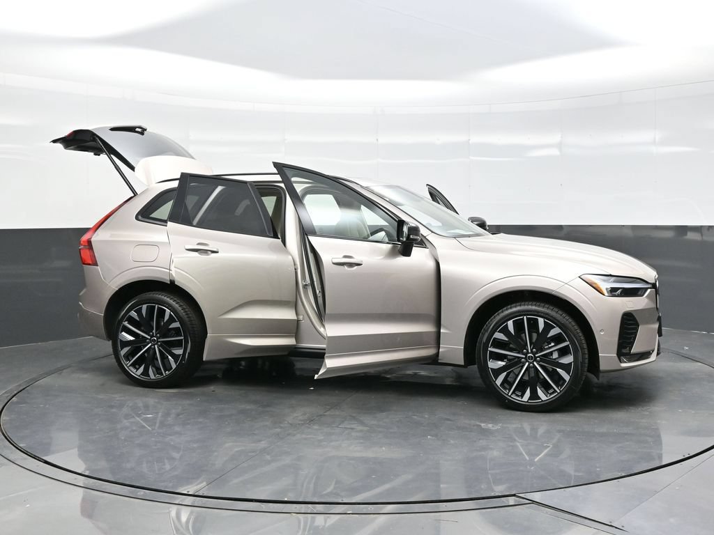 New 2026 Volvo XC60 B5 Ultra w/ Protection Package Premier AWD/4WD image 52