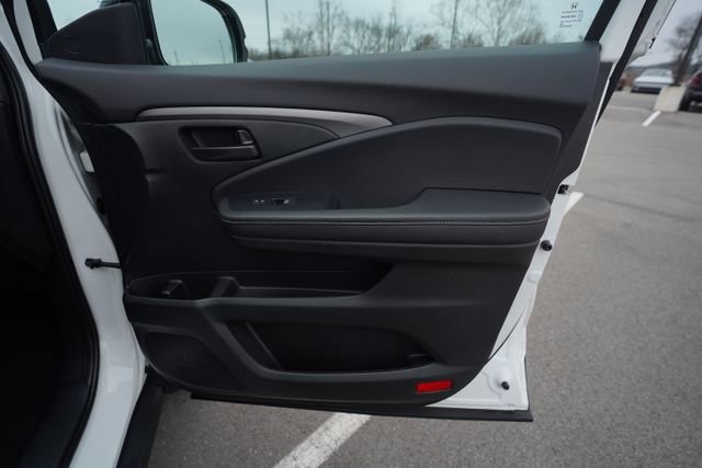 Used 2025 Honda Ridgeline Sport+ image 19