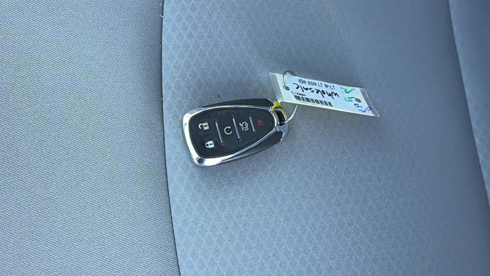 Used 2018 Chevrolet Malibu LT image 20