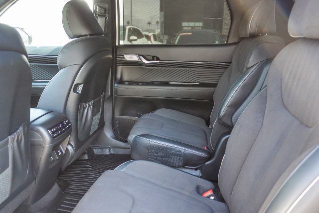 Used 2025 Hyundai Palisade Calligraphy AWD/4WD image 19