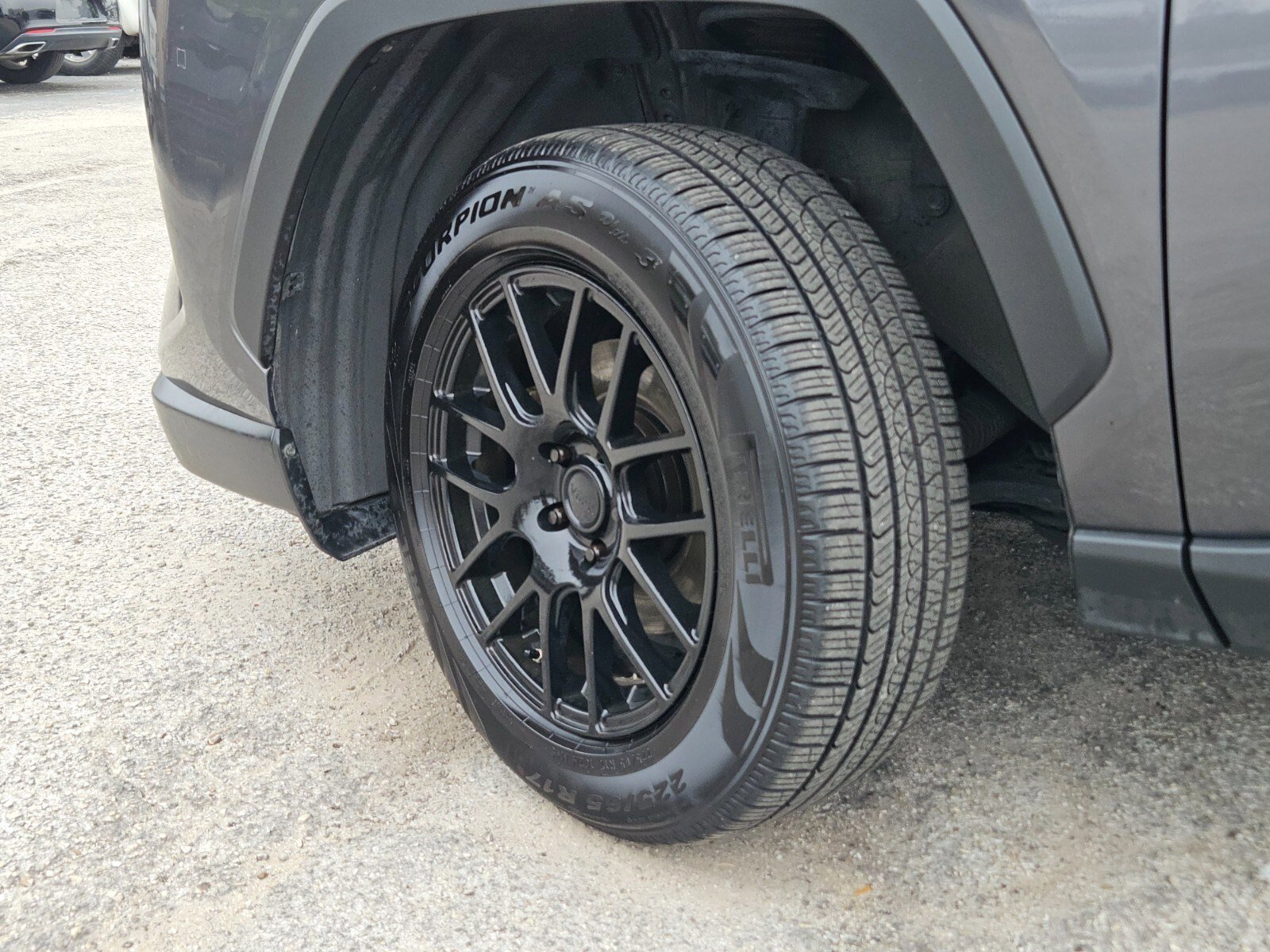 Used 2024 Jeep Compass Latitude w/ Convenience Group image 32