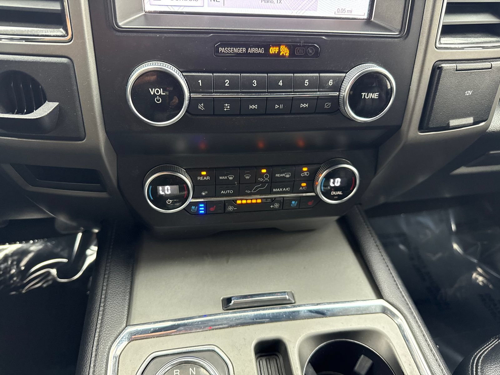 Used 2019 Ford Expedition XLT w/ Equipment Group 202A RWD image 30