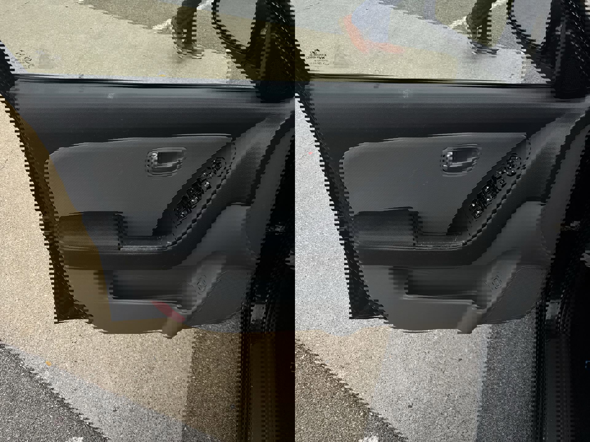 Used 2008 Hyundai Elantra SE image 23