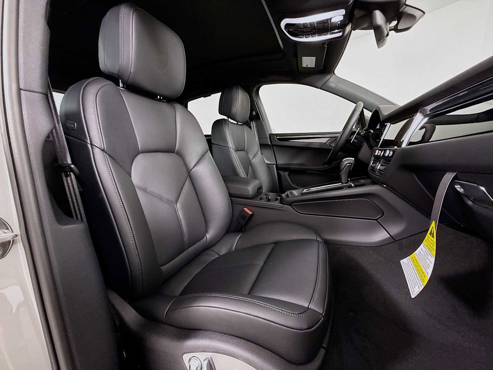 New 2026 Porsche Macan S image 29