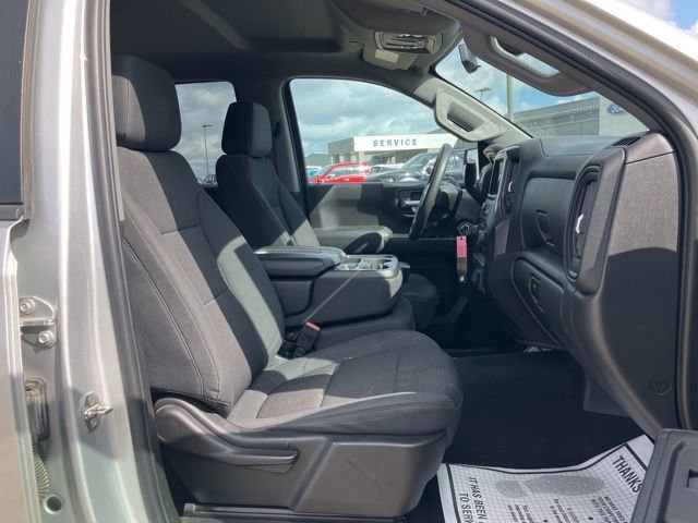 Used 2020 Chevrolet Silverado 1500 Custom w/ Custom Value Package image 11