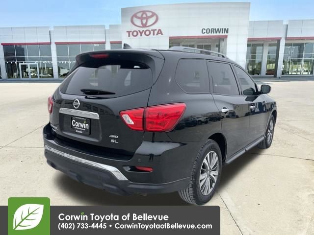 Used 2019 Nissan Pathfinder SL image 5