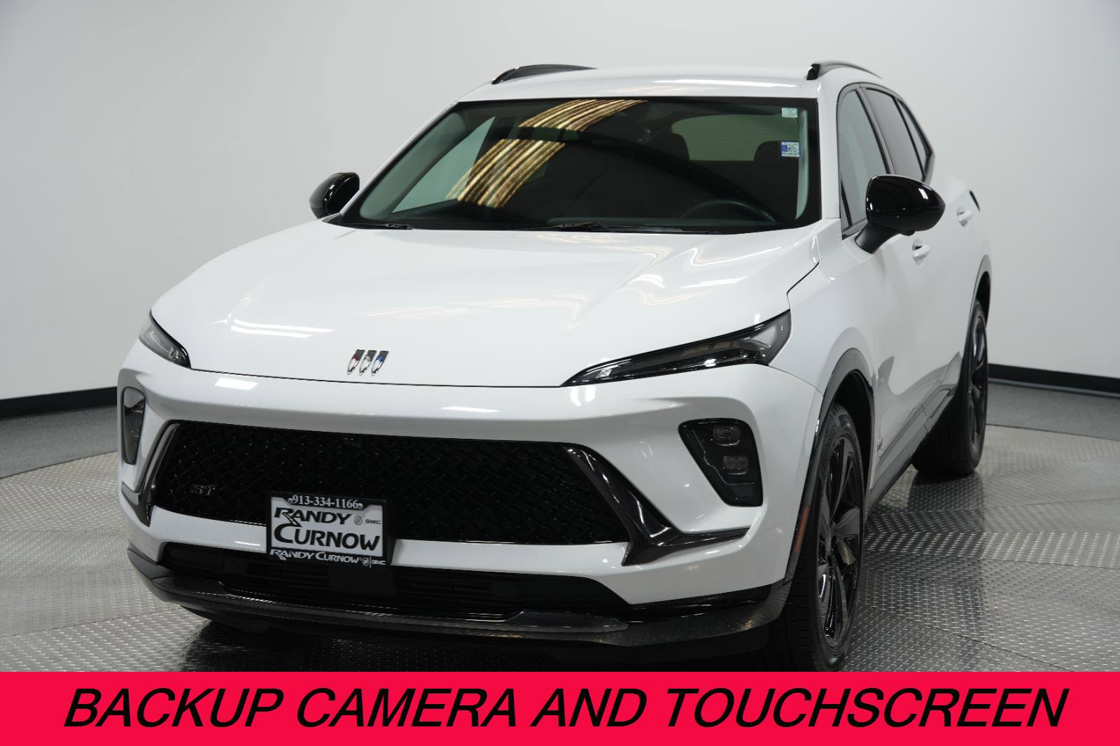 Used 2025 Buick Envision Sport Touring image 3