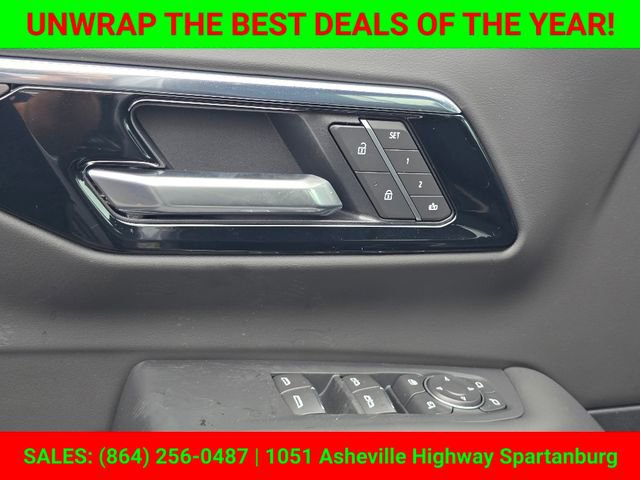 New 2025 Chevrolet Suburban Premier image 21