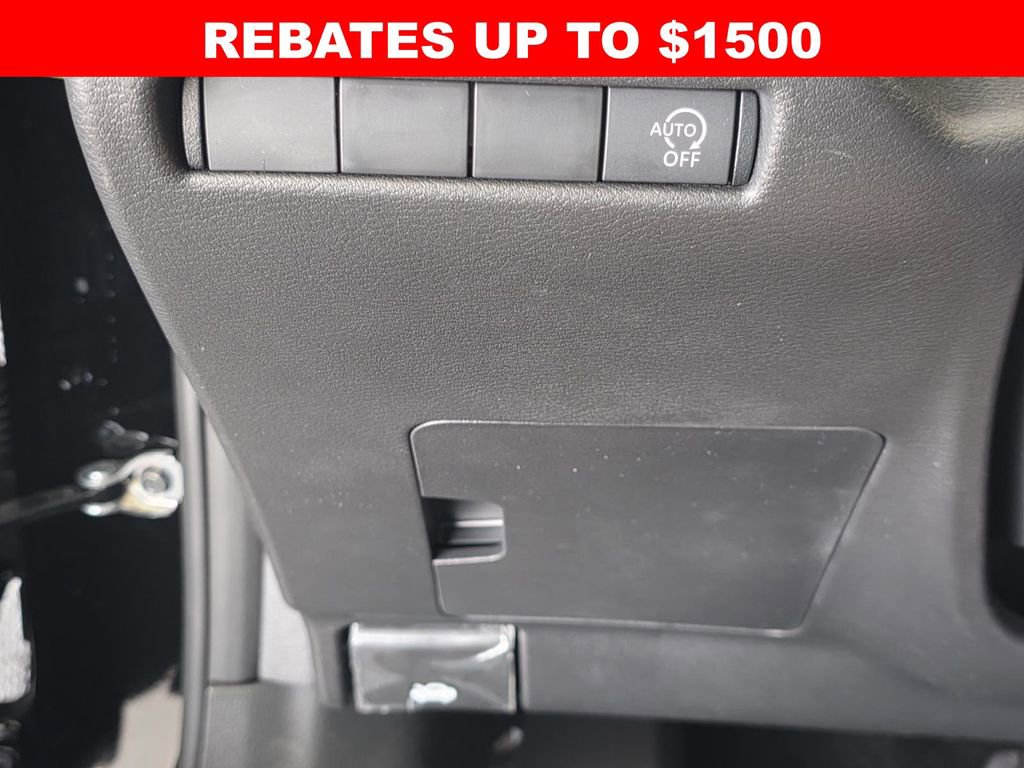 New 2026 Nissan Kicks SV w/ SV Premium Package image 24